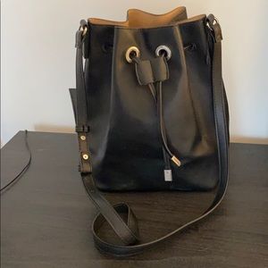 Black bucket bag